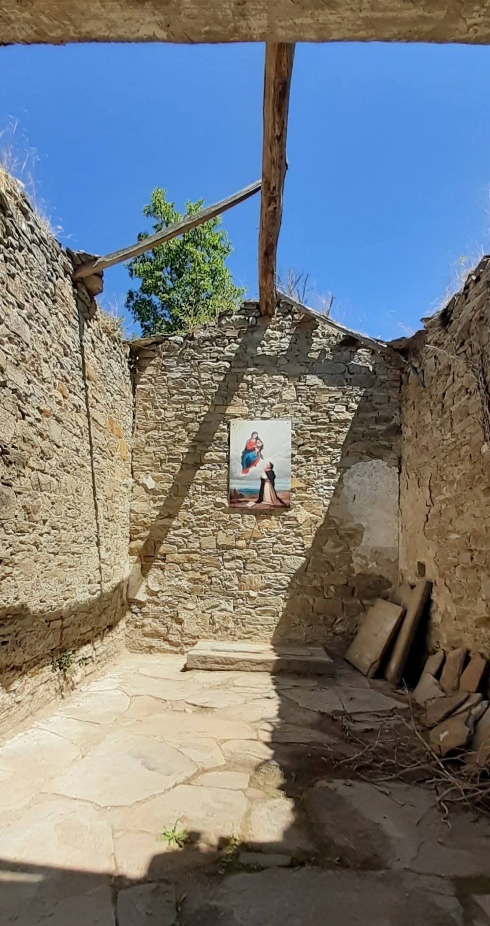 Un progetto di arte contemporanea - Andrea Papi PROGETTO LE VALLI